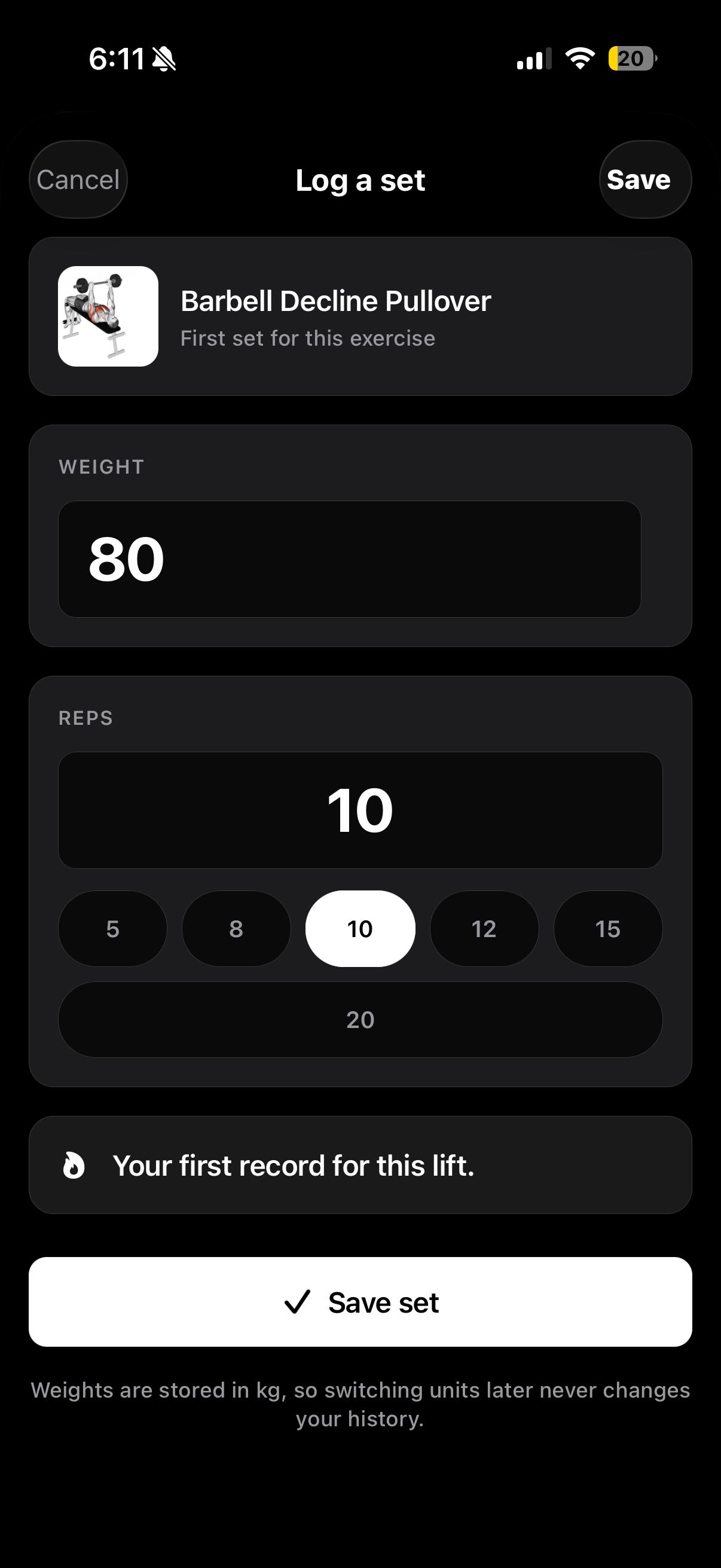 The log-a-set sheet, with weight and reps entered and a banner confirming the set beats your current best.
